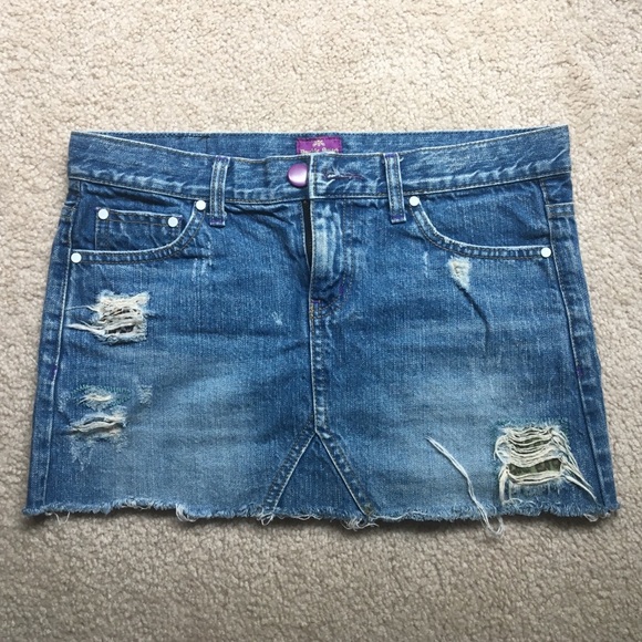 ♦️sold♦️ Distressed 5 pockets Denim mini skirt - Picture 1 of 5